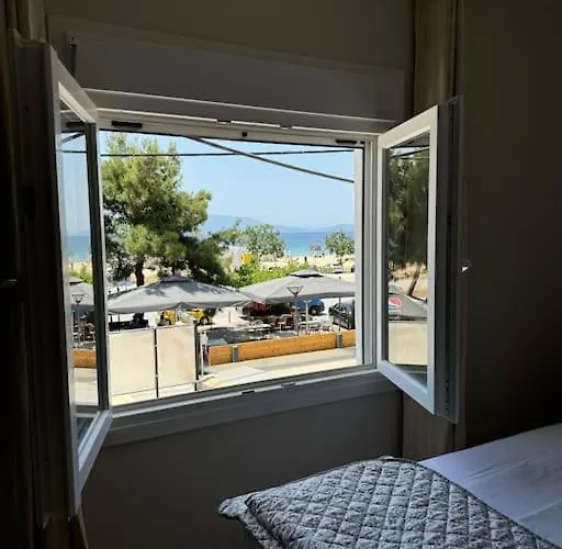 Seaviewapartment Ofrínion