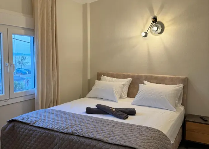 Lägenhet Seaviewapartment Ofrínion